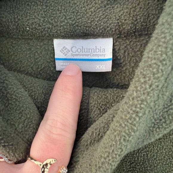 Men’s Army Green Columbia Quarter Zip - Picture 3 of 5